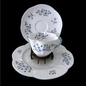 Vintage Floral White and Blue Dinnerware Set